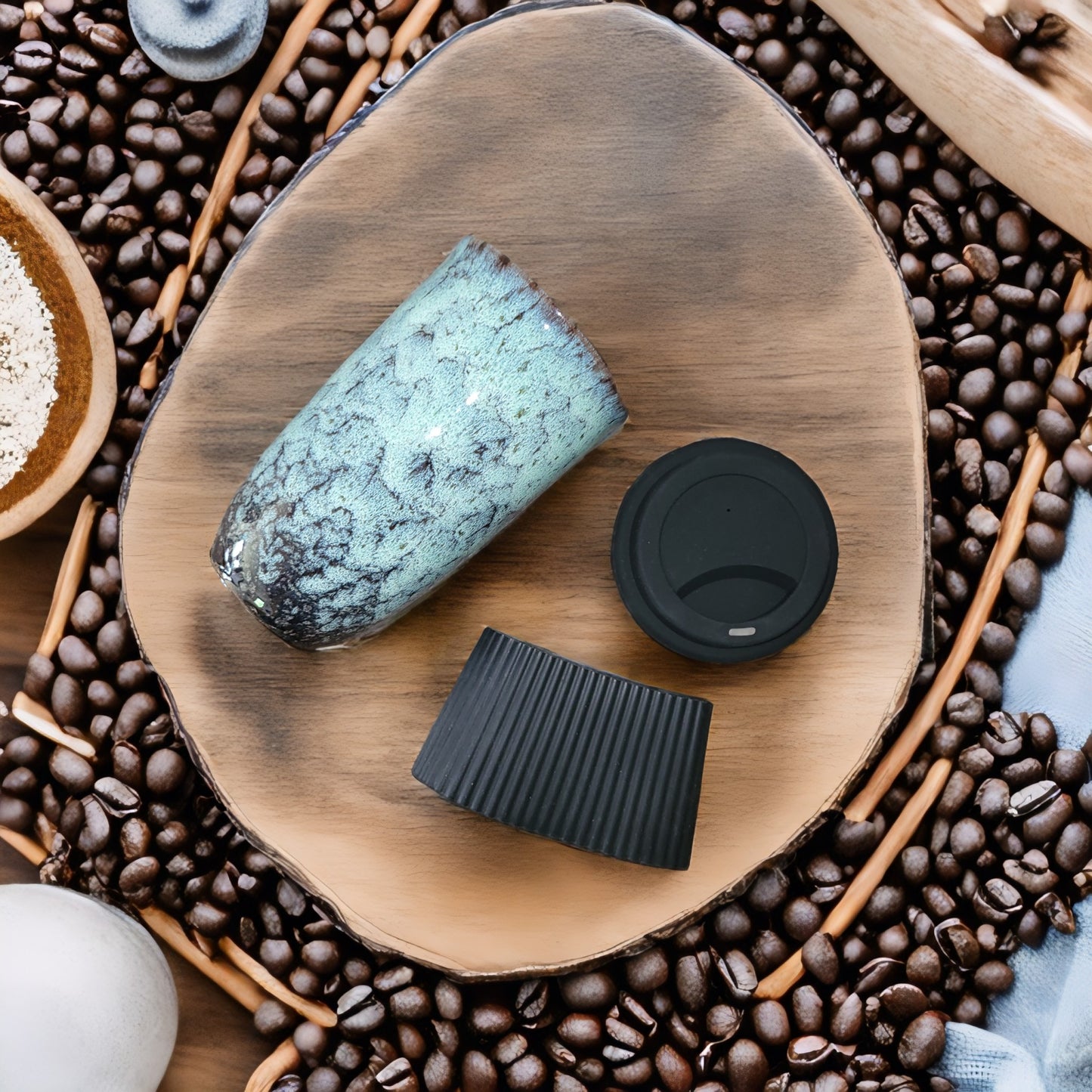 Lariwo koffie 2 go mok cyaan met alle losse onderdelen